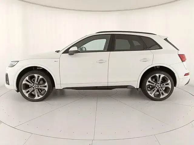 Usata Audi Q5 S-line plus 265 CV (194 kW) 2022 Bianco ibis SUV