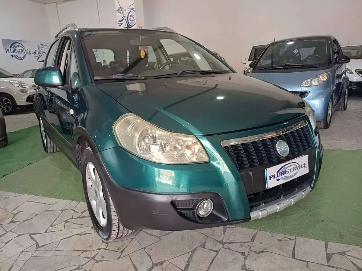 Usata Fiat Sedici 107 CV (78 kW) 2006 Verde SUV