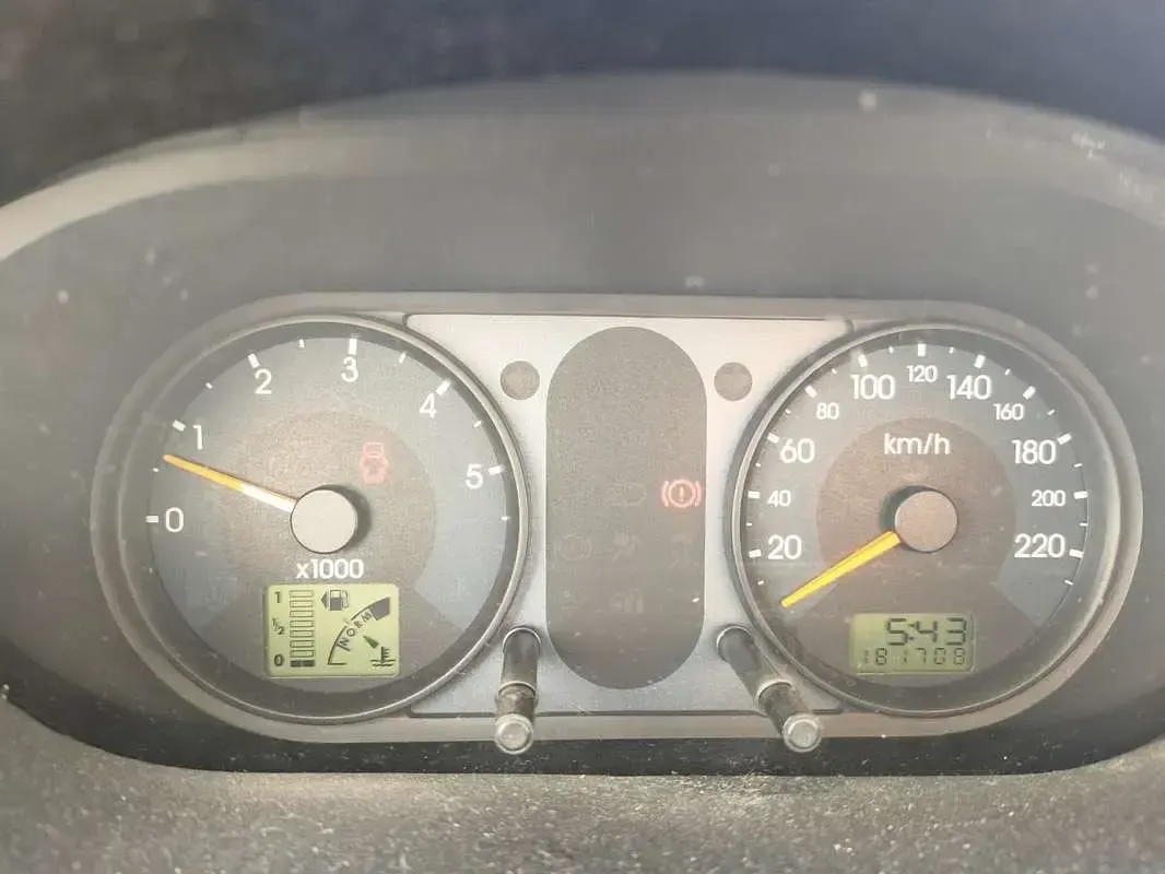 Usata Ford Fiesta Ghia 68 CV (50 kW) 2003 Utilitaria