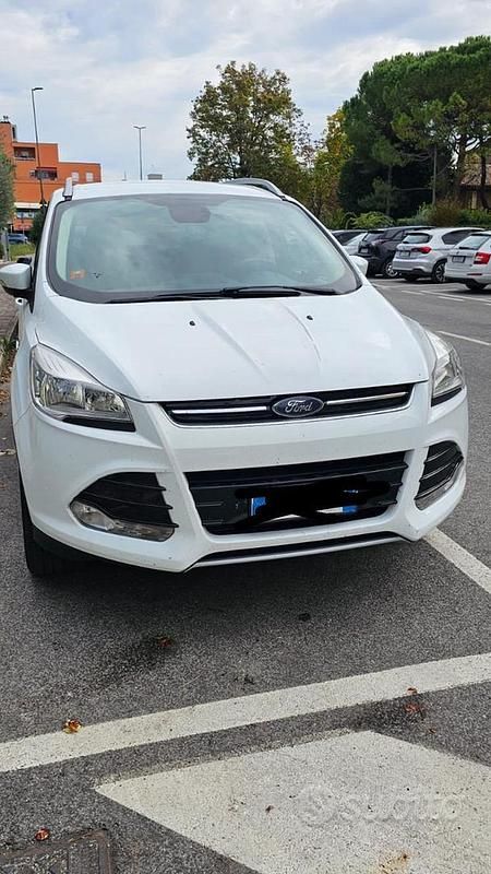 Usado Ford Kuga Business Edition 163 CV (119 kW) 2016 Blanco SUV
