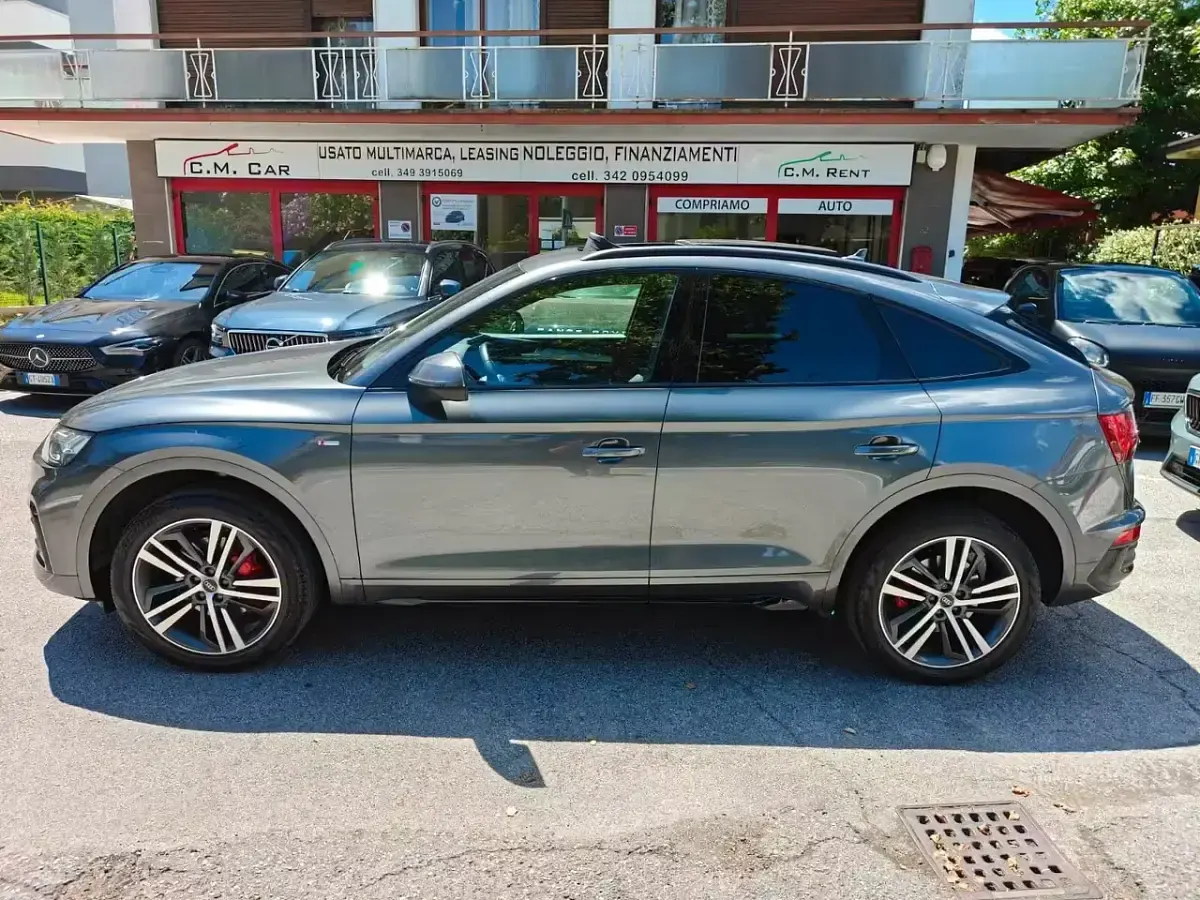 Usata Audi Q5 S-Line 203 CV (149 kW) 2024 Grigio SUV