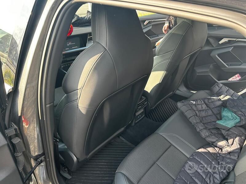 Usata Audi A3 S-Line 150 CV (110 kW) 2022 Grigio Berlina