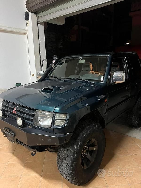 Usata Mitsubishi Pajero 2000 Verde SUV