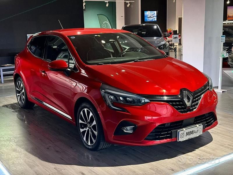Usata Renault Clio V Intens 85 CV (62 kW) 2020 Rosso Berlina