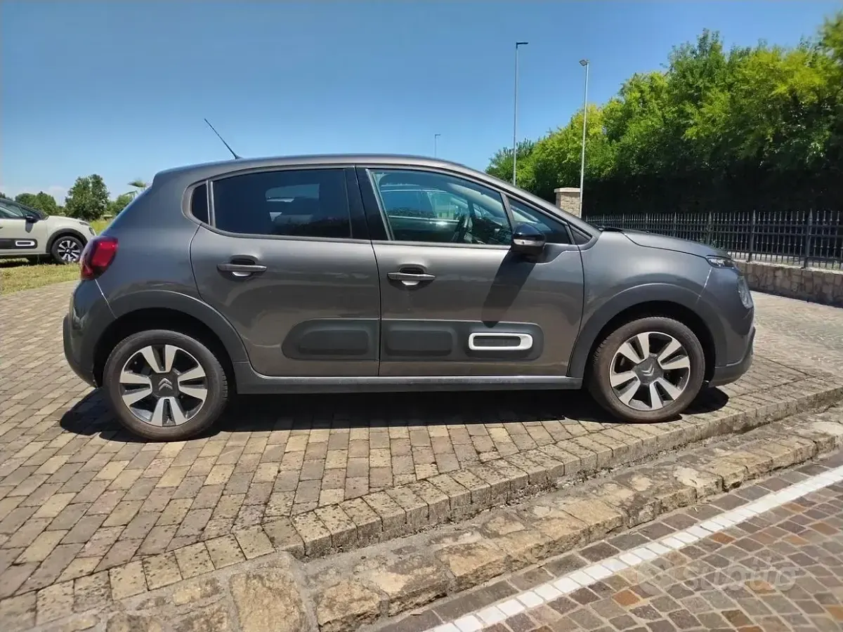 Usata Citroën C3 83 CV (61 kW) 2024 Grigio Berlina
