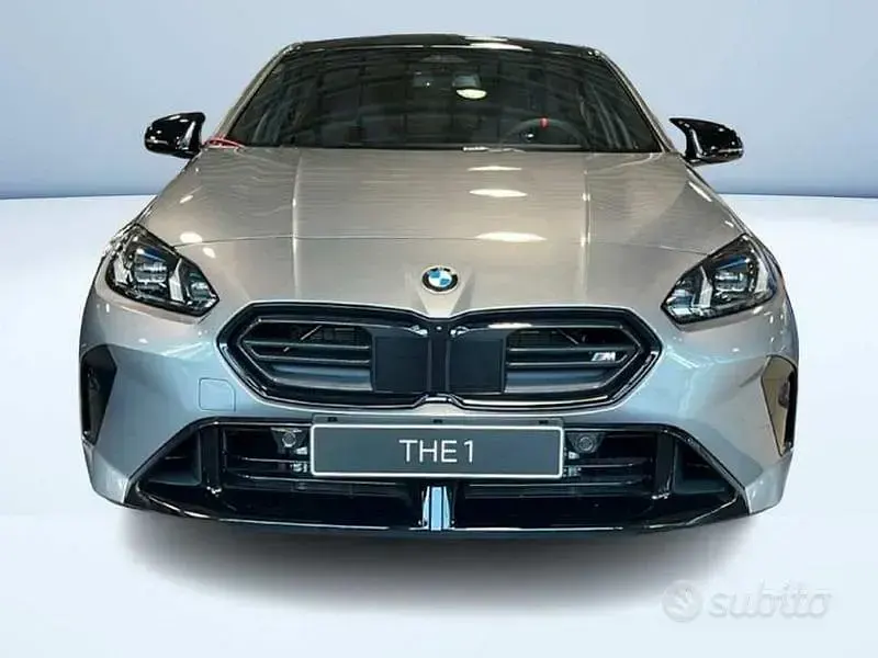 Nuova BMW M135 M Sport 299 CV (219 kW) 2026 Grigio Utilitaria