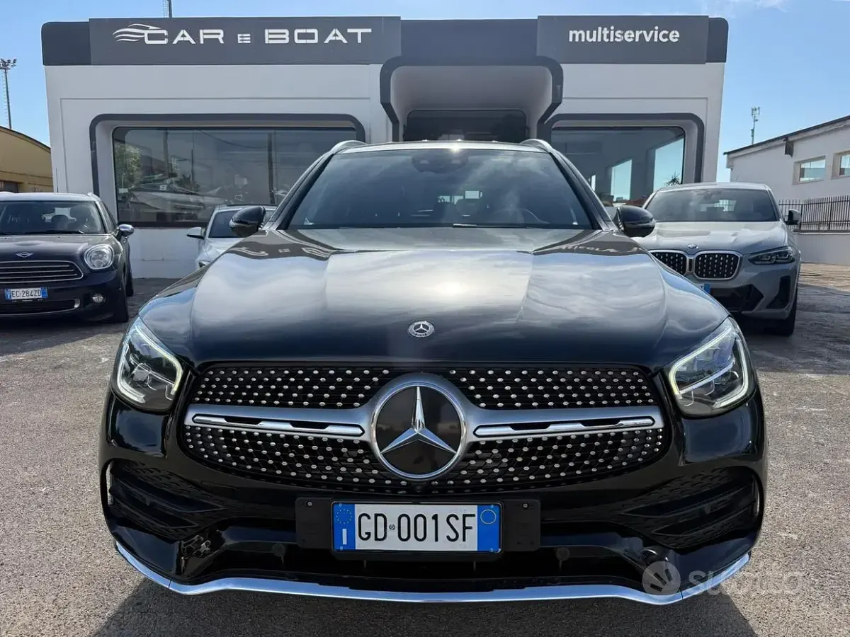 Usata Mercedes GLC220 Premium Plus 194 CV (142 kW) 2021 Nero SUV