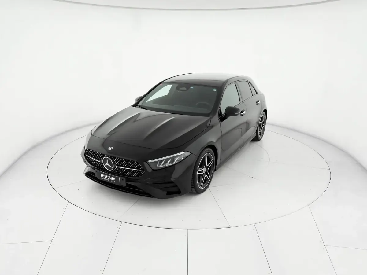 Usata Mercedes A180 AMG Line Premium 116 CV (85 kW) 2023 Berlina