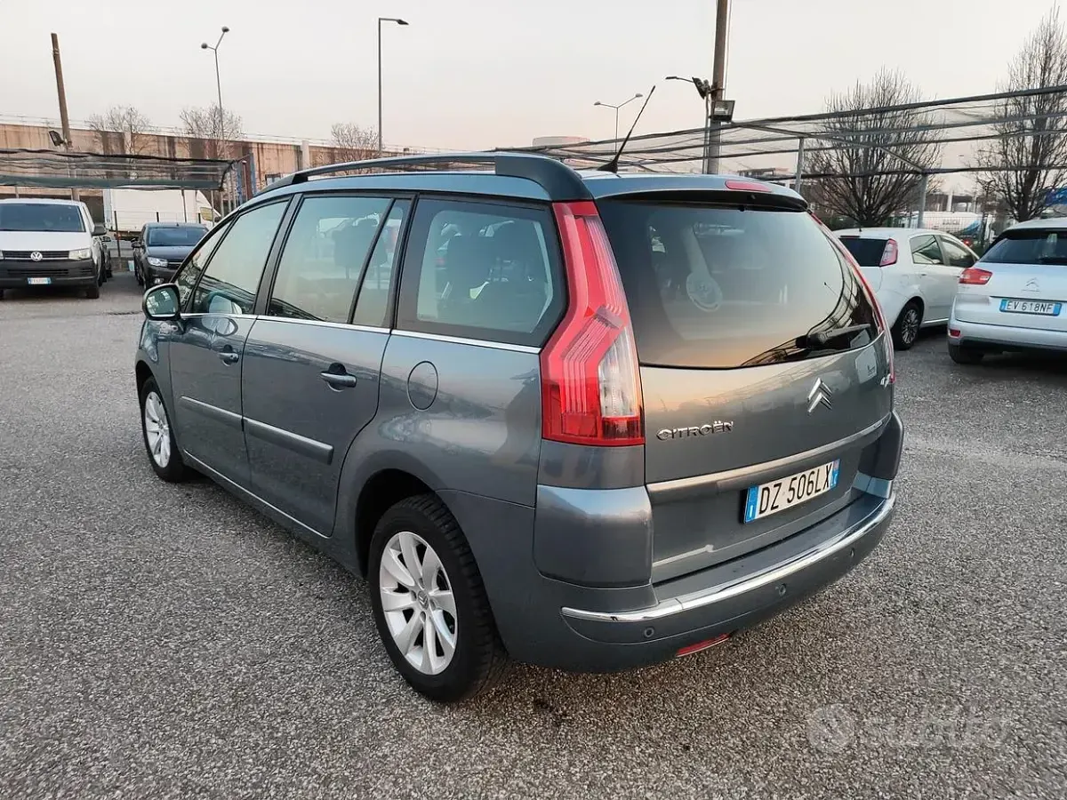 Usata Citroën Grand C4 Picasso Style 120 CV (88 kW) 2009 Grigio Monovolume