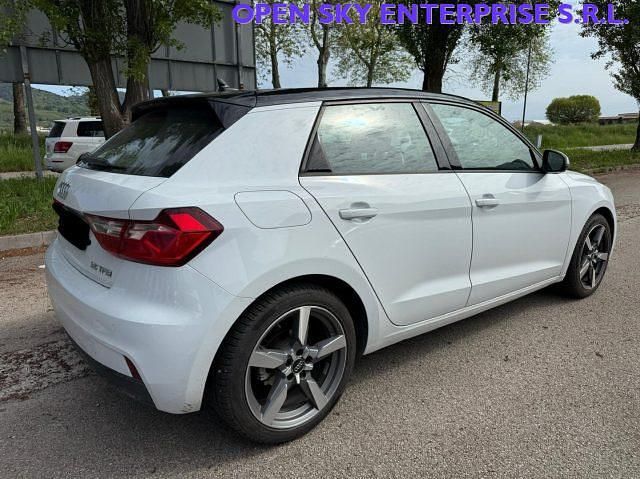 Usata Audi A1 Advanced Plus 150 CV (110 kW) 2019 Bianco SUV