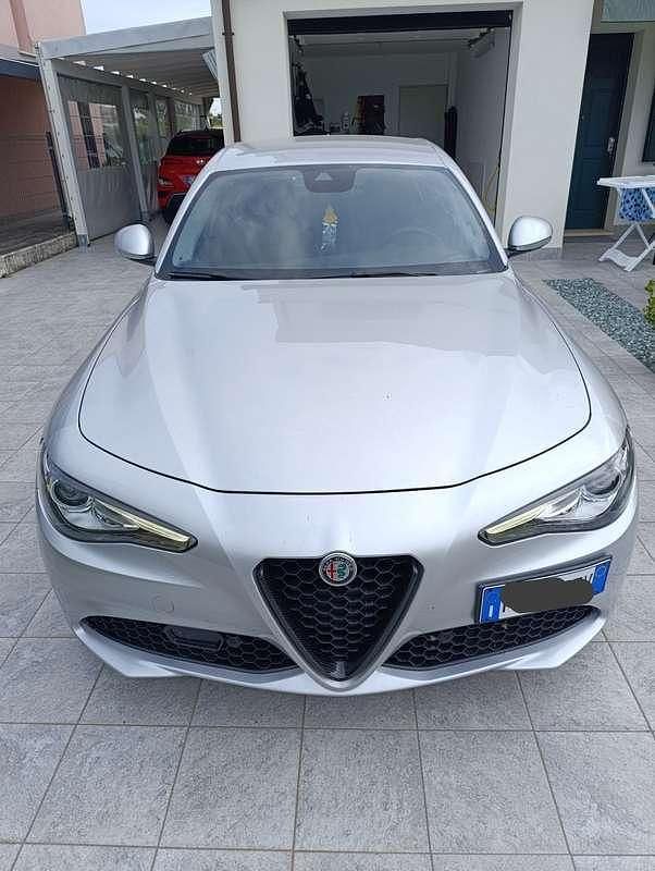 Usata Alfa Romeo Giulia Executive 160 CV (117 kW) 2018 Berlina