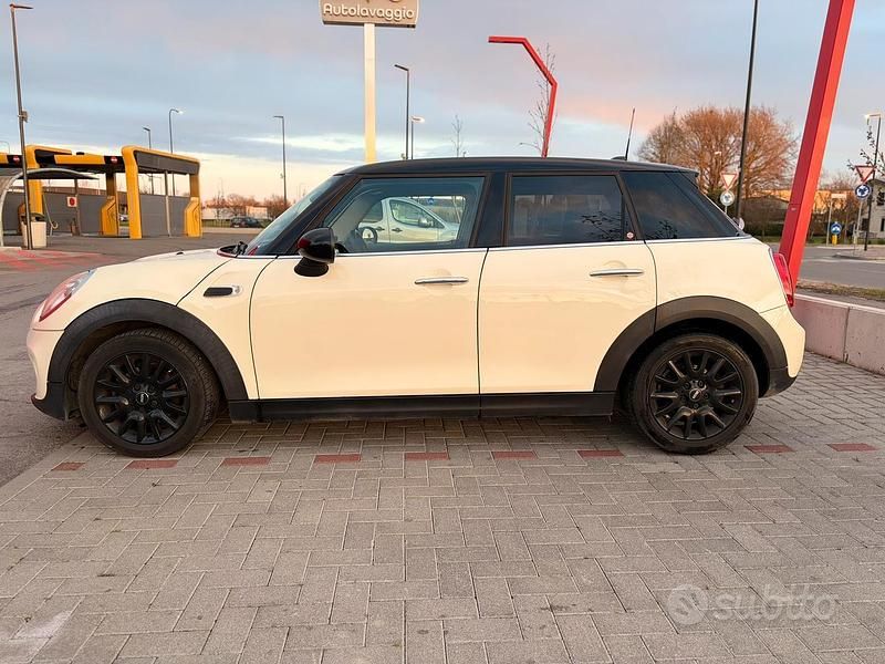Usata Mini Cooper 2016 Utilitaria