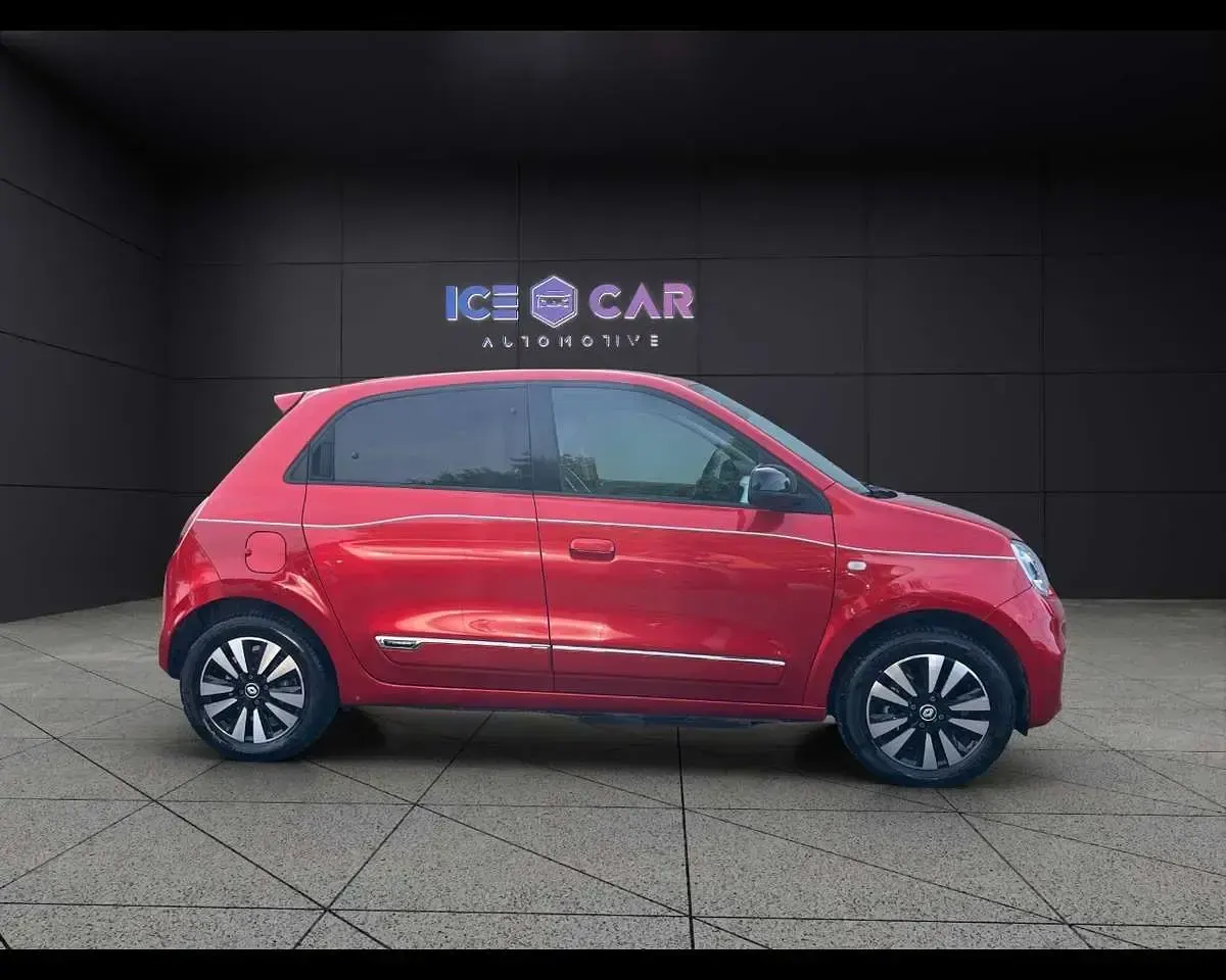 Usado Renault Twingo Techno 30 kW (42 HP) 2023 Vermelho Citadino