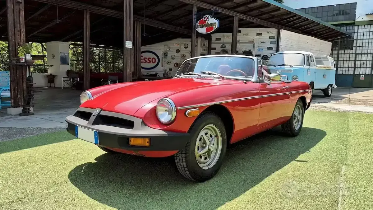 Usata MG B 84 CV (61 kW) 1970 Rosso Cabrio