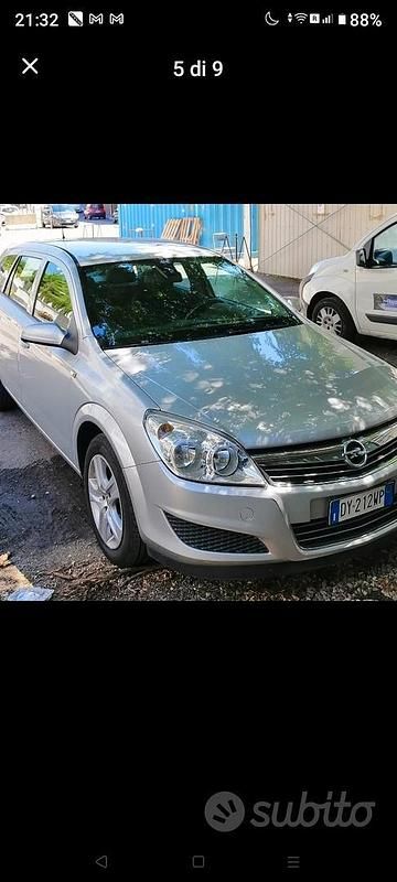 Usata Opel Astra 90 CV (66 kW) 2009 Grigio Station wagon