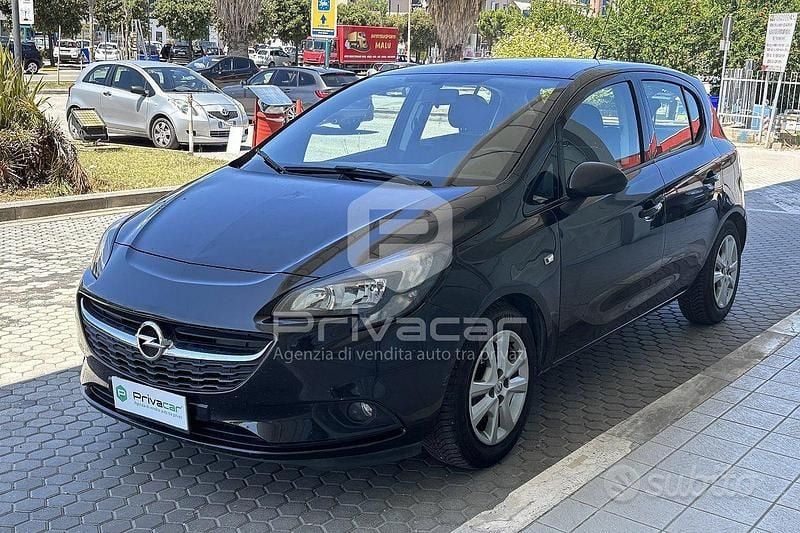 Usata Opel Corsa 69 CV (50 kW) 2015 Nero Berlina