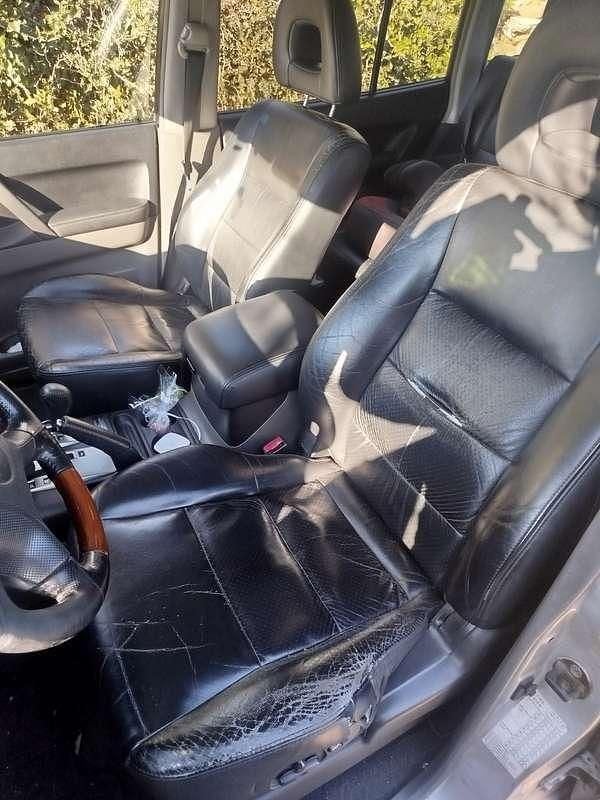 Usata Mitsubishi Pajero 160 CV (117 kW) 2003 Argento SUV