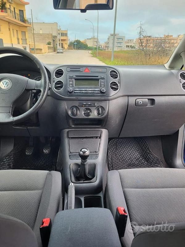 Usata VW Golf Plus Cross Trendline 105 CV (77 kW) 2005 Blu Monovolume