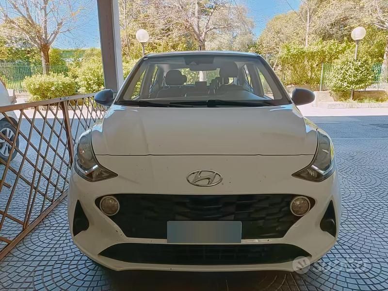 Usata Hyundai i10 Advanced 2021 Bianco Utilitaria