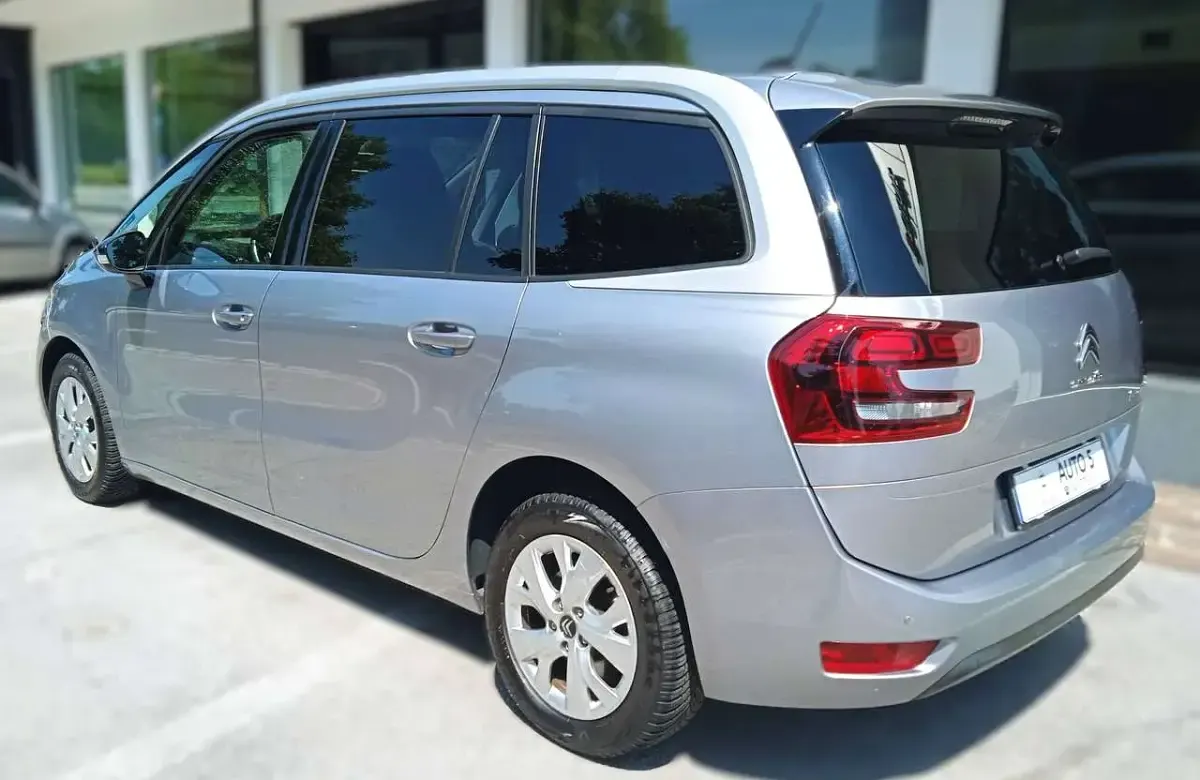Usata Citroën C4 SpaceTourer Feel 131 CV (96 kW) 2021 Steel grey Monovolume