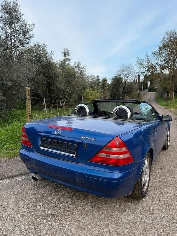 Usata Mercedes SLK200 136 CV (100 kW) 1997 Cabrio