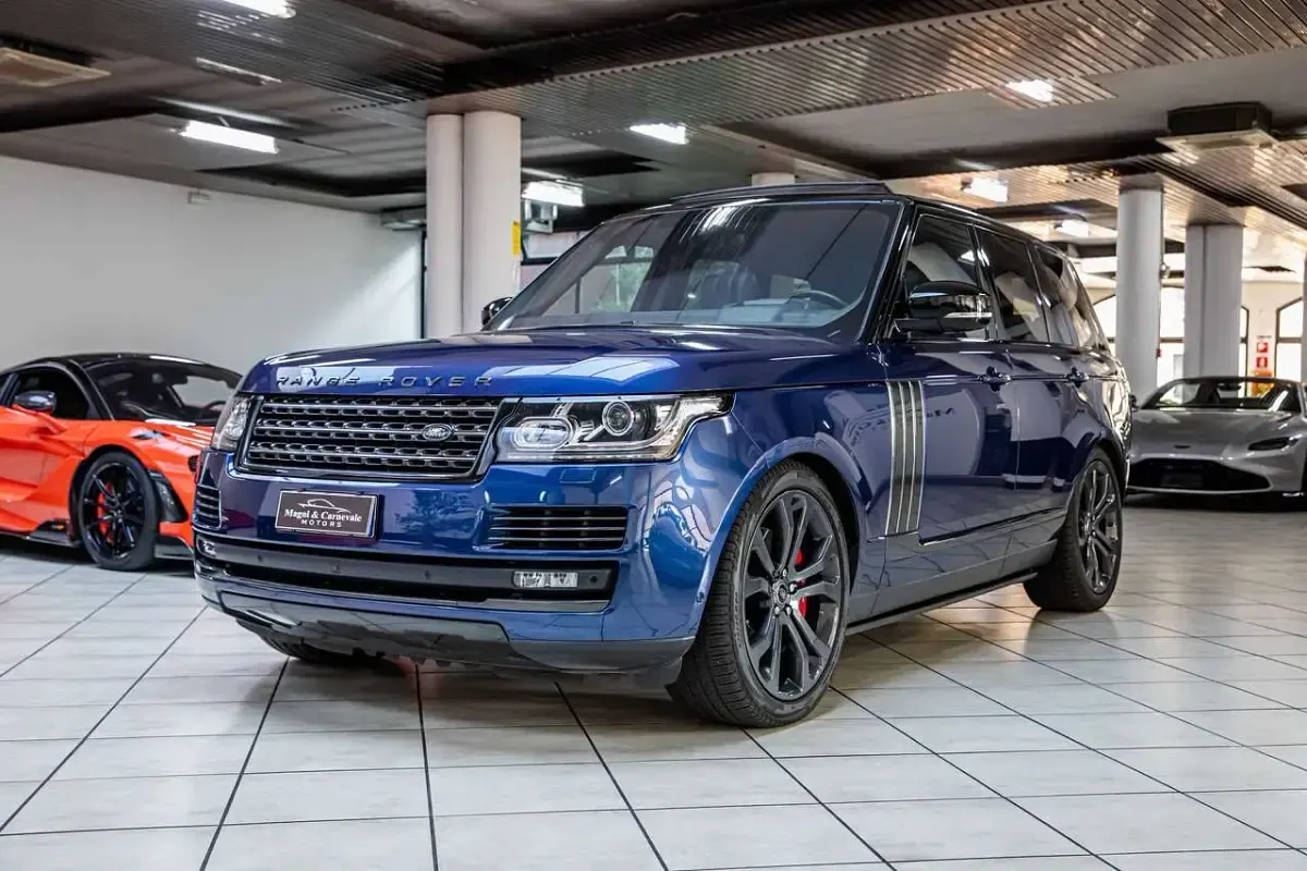 Usata Land Rover Range Rover SVAutobiography 551 CV (405 kW) 2017 Palette blue svo premium SUV