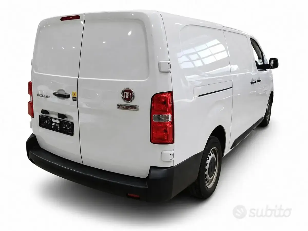 Usata Fiat Scudo 144 CV (105 kW) 2023 Bianco Furgone