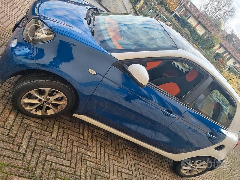 Usata Smart ForFour 71 CV (52 kW) 2016 Blu Utilitaria