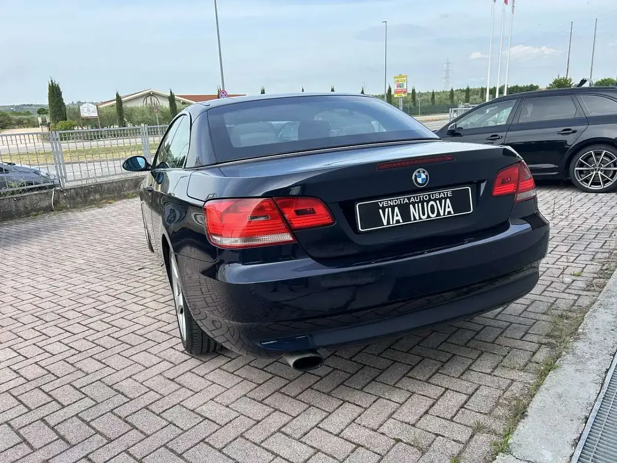 Usata BMW 320 Cabriolet 170 CV (125 kW) 2008 Blu/azzurro Cabrio