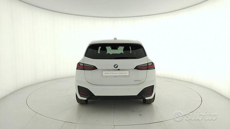 Usata BMW 218 Performance 2024 Bianco Station wagon