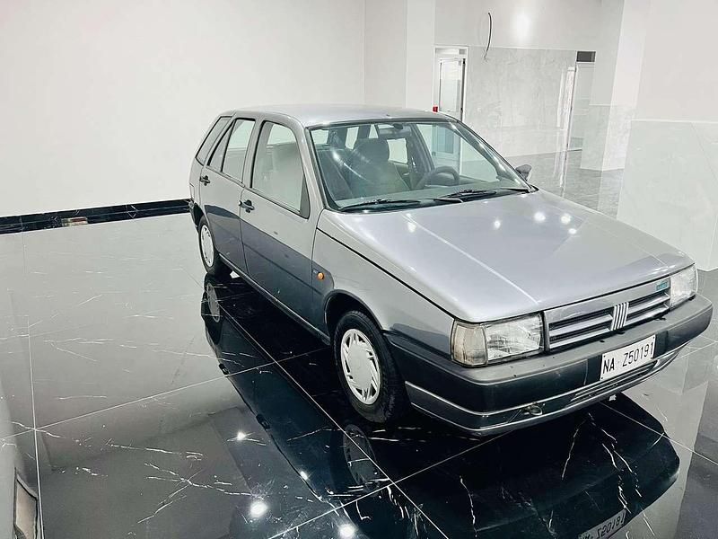 Usata Fiat Tipo 76 CV (55 kW) 1992 Grigio Utilitaria