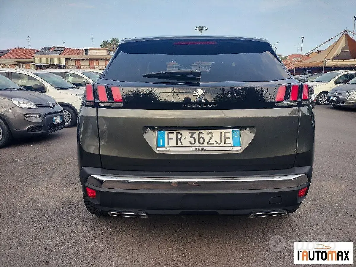 Usata Peugeot 3008 GT-line 110 CV (80 kW) 2018 Marrone SUV