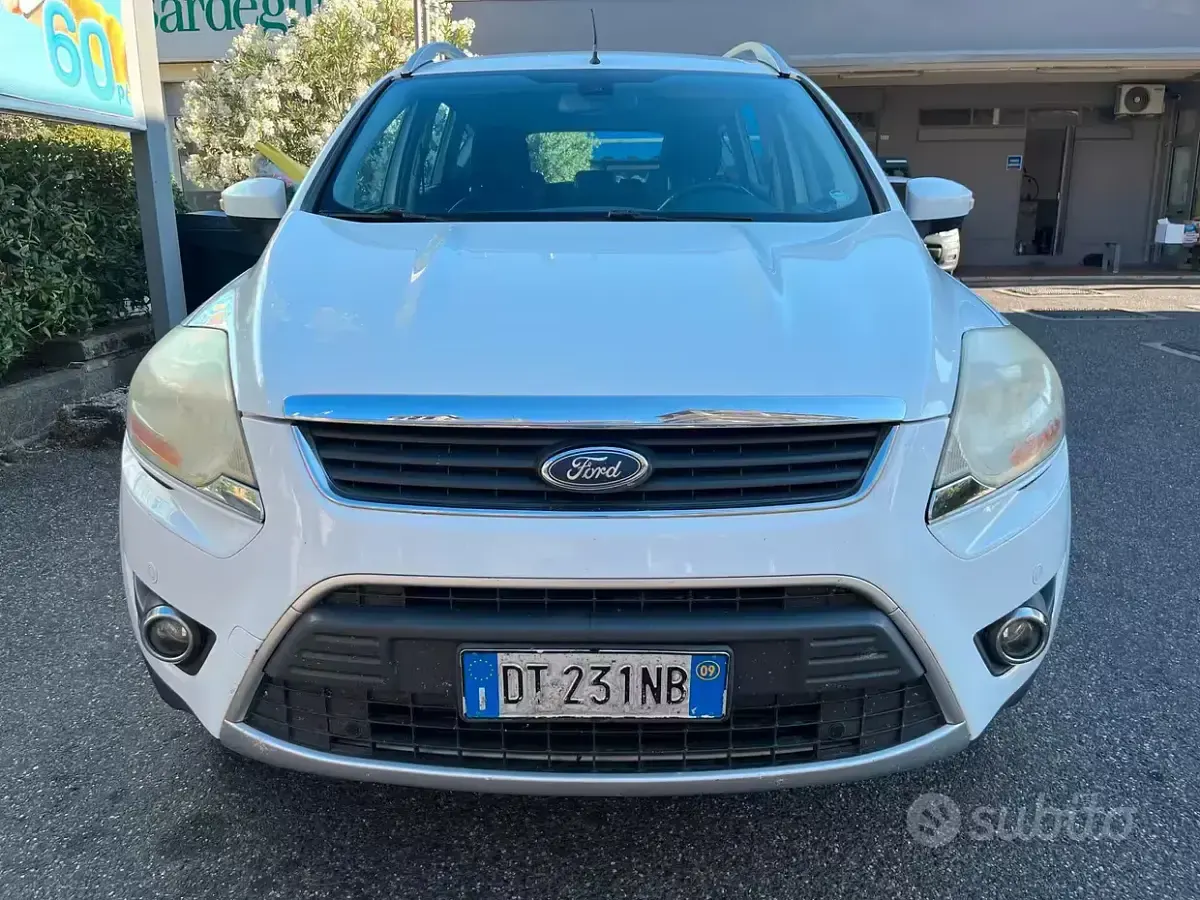 Usata Ford Kuga Titanium 136 CV (100 kW) 2009 Bianco SUV