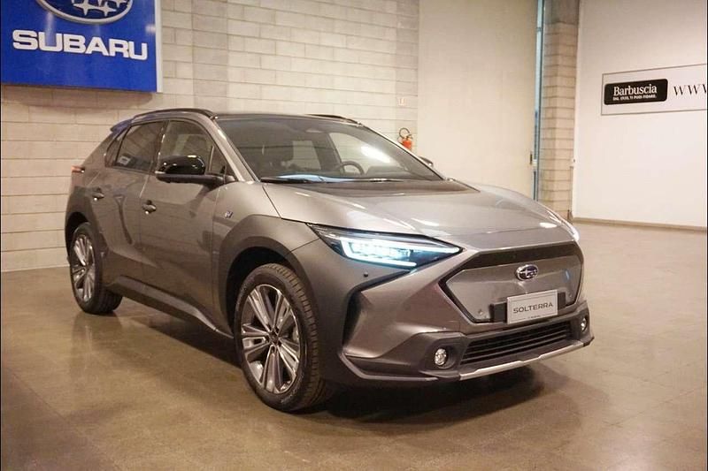 Usata Subaru Solterra 160 kW (218 CV) 2022 Grigio SUV
