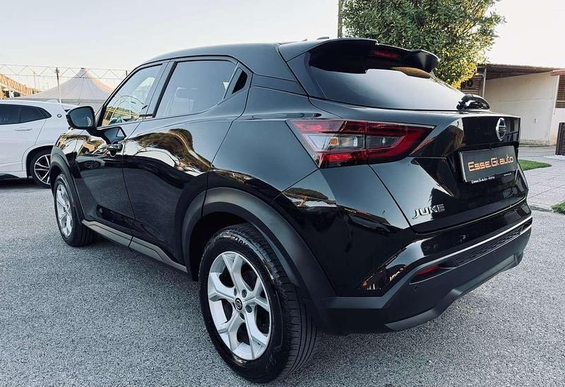 Usata Nissan Juke N-Connecta 114 CV (83 kW) 2022 Nero SUV