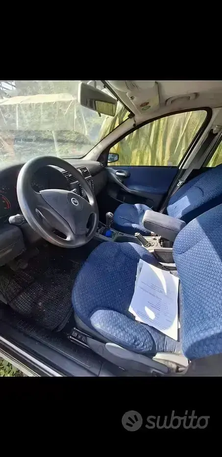 Usata Fiat Stilo 116 CV (85 kW) 2002 Marrone Berlina