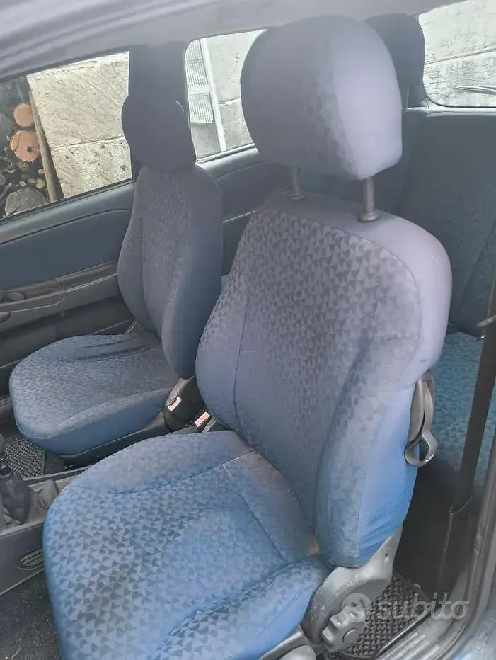 Usata Lancia Ypsilon 2000 Blu Utilitaria