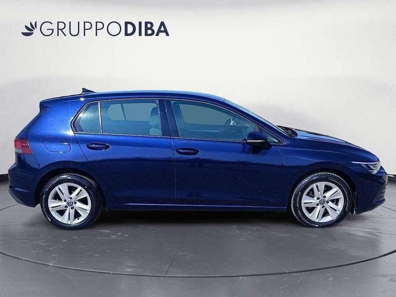 Brugt VW Golf VIII Life 116 HK (85 kW) 2020 Blå Hatchback