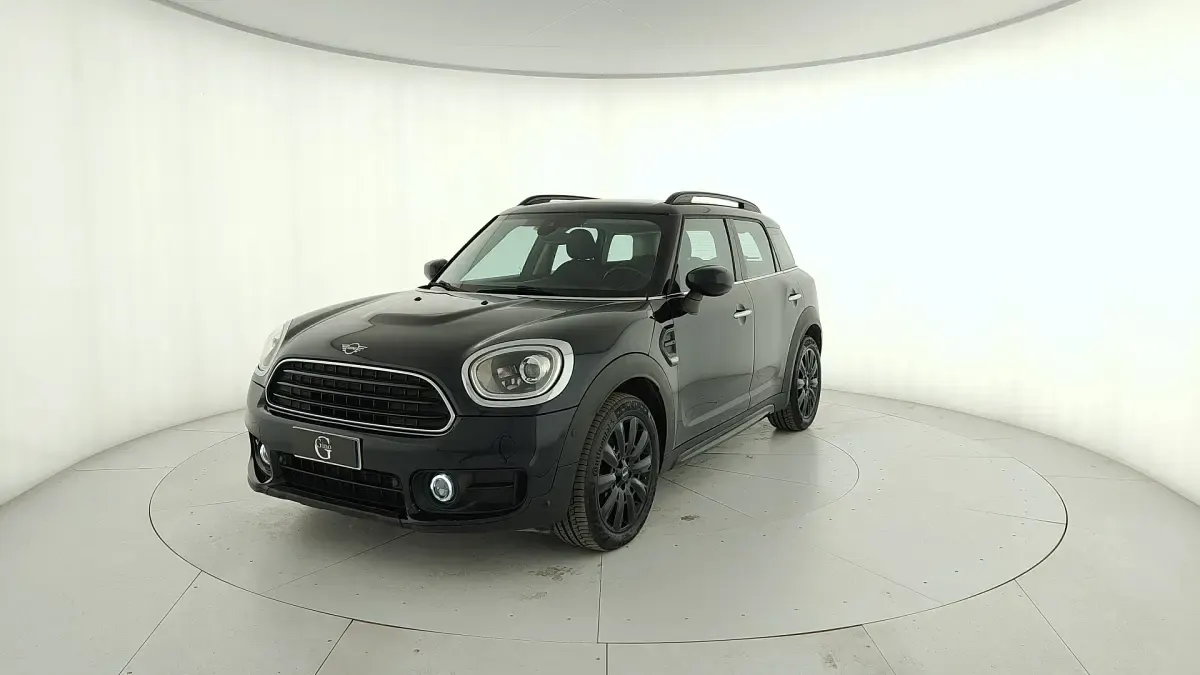 Käytetty Mini One D Countryman Business 116 HP (85 kW) 2020 Katumaasturi