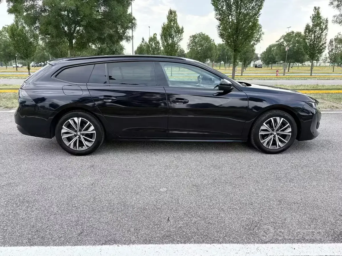 Usata Peugeot 508 Allure 131 CV (96 kW) 2023 Blu Station wagon