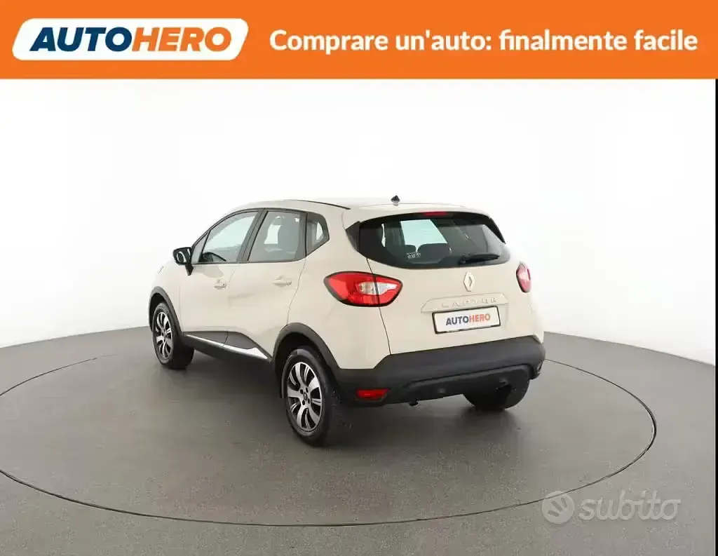 Usata Renault Captur 90 CV (66 kW) 2016 SUV
