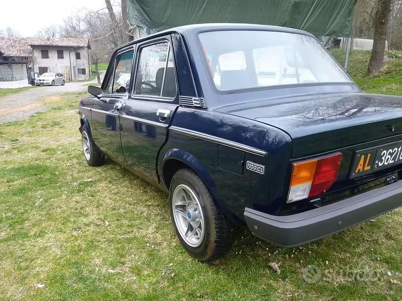 Usata Fiat 128 1970 Blu Berlina