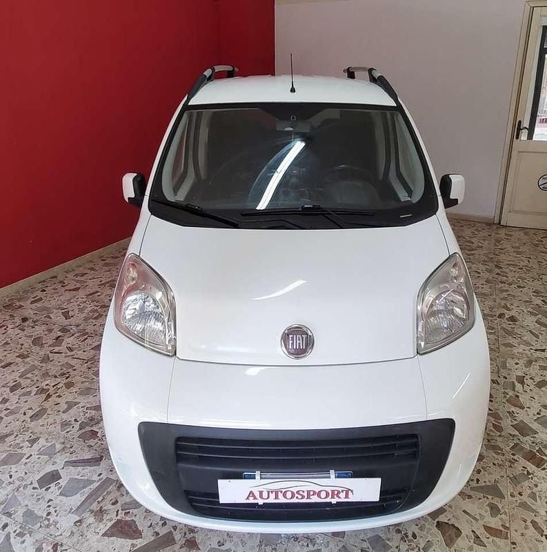 Other Usata 2011 Fiat Qubo Dynamic Monovolume | 6199 € (Buon prezzo) - Immagine 1/4