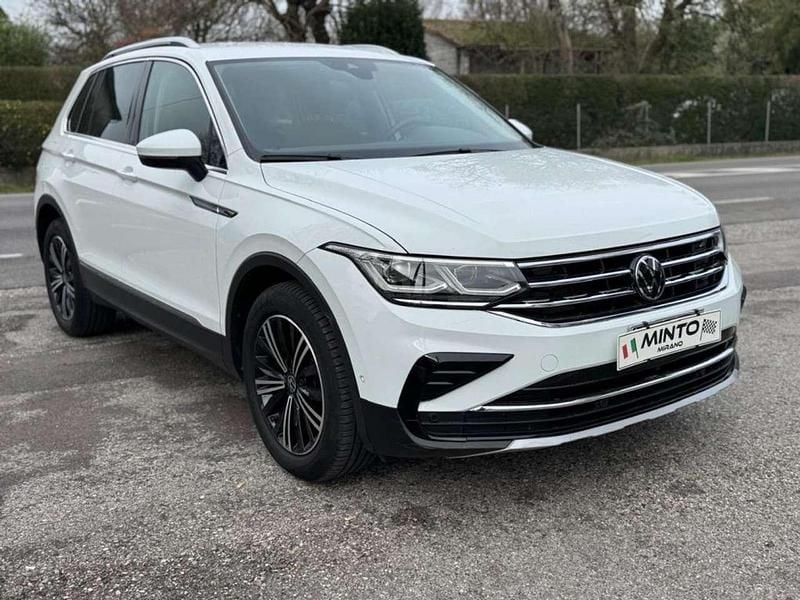Usata VW Tiguan Elegance 150 CV (110 kW) 2022 Bianco SUV