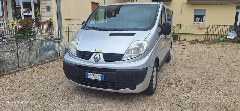 Usata Renault Trafic 145 CV (106 kW) 2011 Monovolume