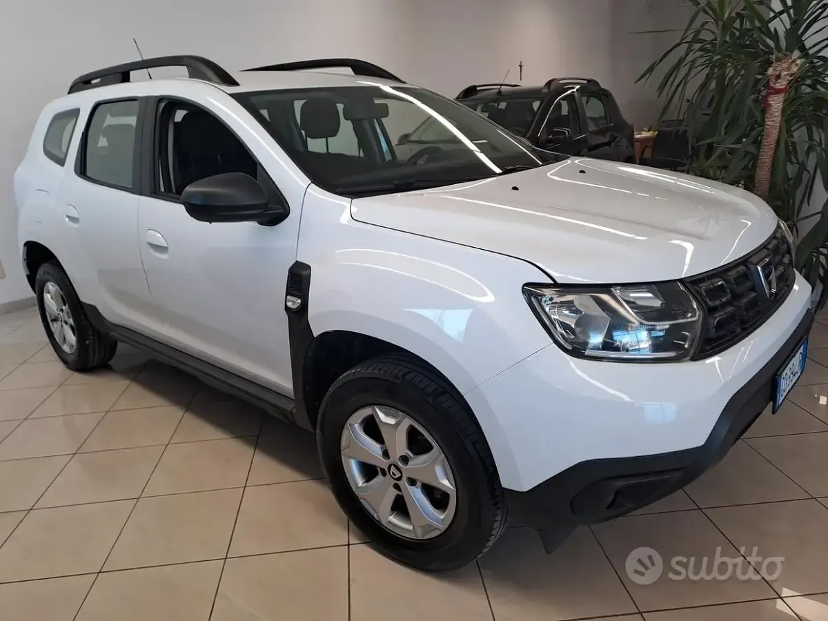 Begagnad Dacia Duster Essentiel 116 HK (85 kW) 2021 Vit SUV