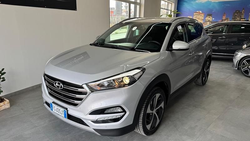 Usata Hyundai Tucson Xpossible 115 CV (84 kW) 2017 Argento SUV