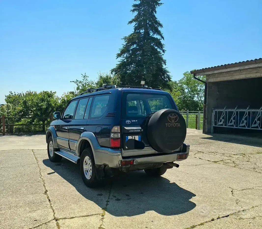 Usata Toyota Land Cruiser 125 CV (91 kW) 1998 Blu SUV