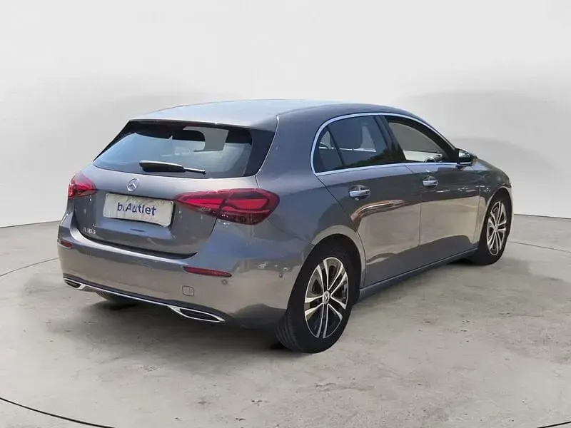 Usata Mercedes A180 Advanced Plus 136 CV (100 kW) 2024 Grigio Utilitaria