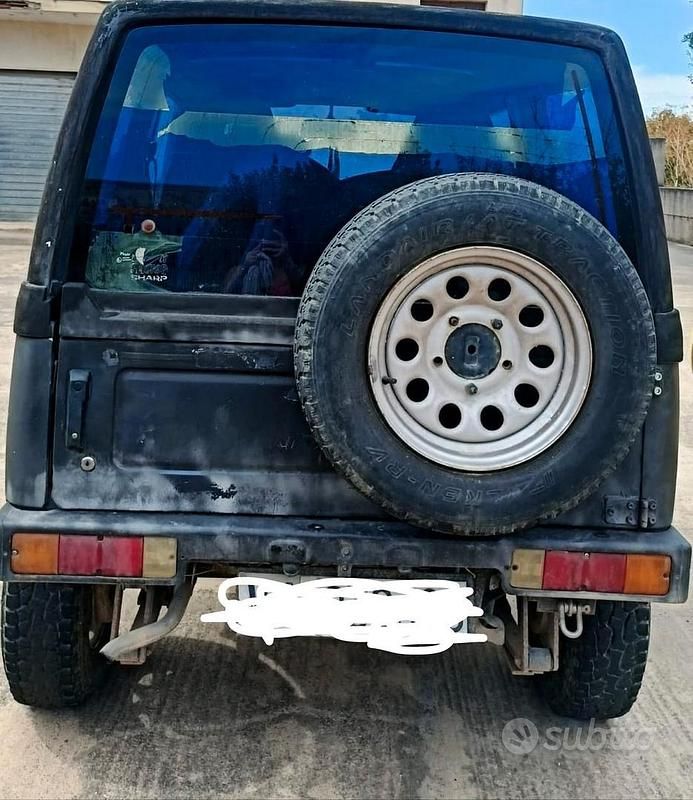 Nero Usata 1988 Suzuki Samurai SUV | 4500 € - Immagine 1/4